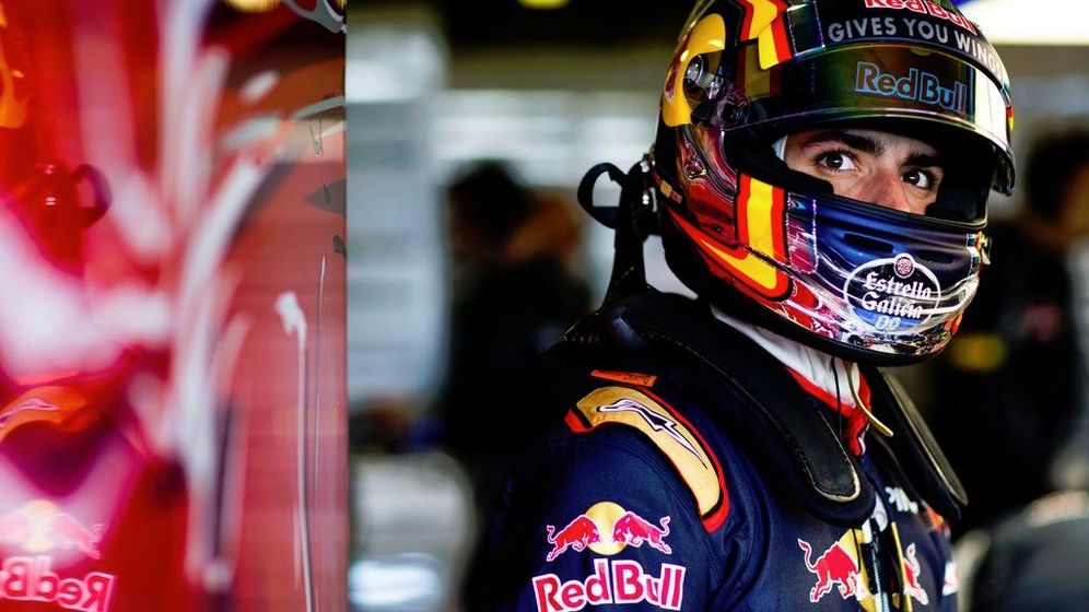 Resultado de imagen de Carlos Sainz enfadado F1 2017 bahrein